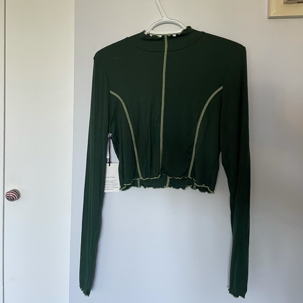 Aritzia Sunday Best Cropped Mock Neck (nwt)